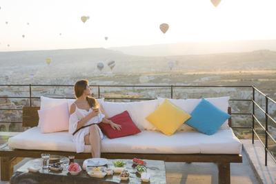 Helike Cave Suites