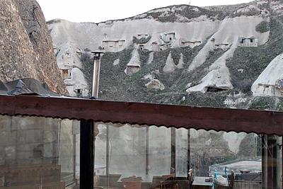 Hills Cave Hotel