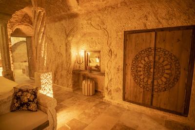 Kayata Cave Suites