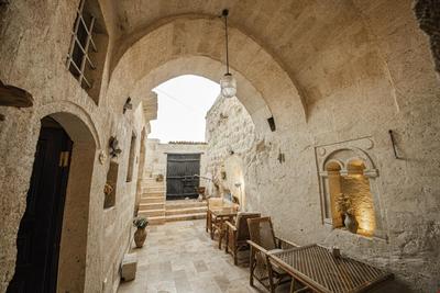 Limon Cave Hotel