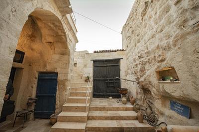 Limon Cave Hotel