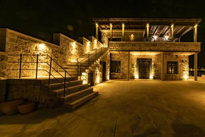 Megaron Cave Hotel