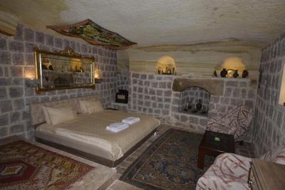 RZA Cave Hotel