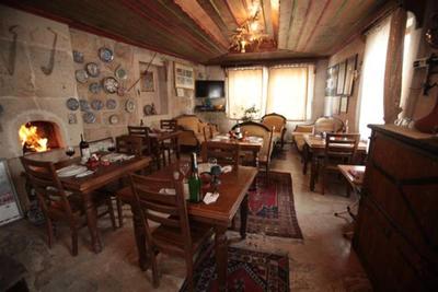 Emit Cave Hotel