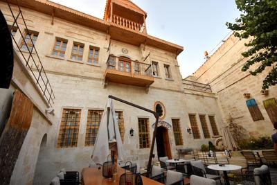 Sedirli Konak