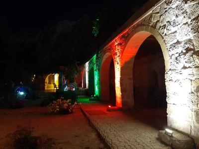 Seven Rock Cave Hotel