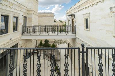 Sobek Stone House Hotel