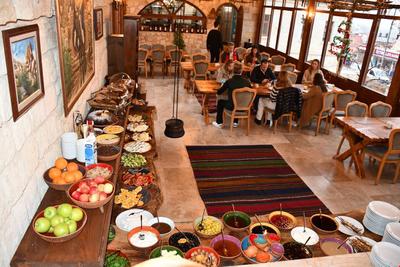 Under Cave Hotel