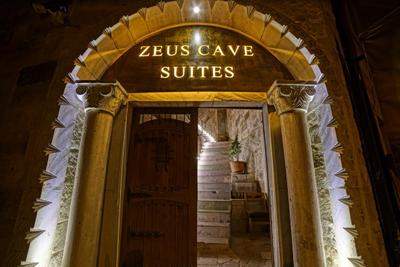 Zeus Cave Suites