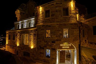 Zeus Cave Suites