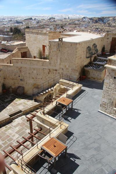 1811 Cave Otel
