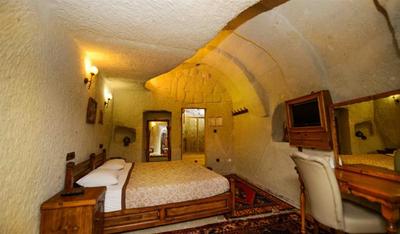 Elysee Cave House