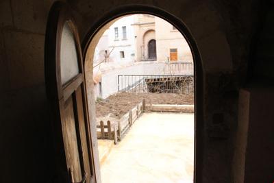 Hilem Cave House