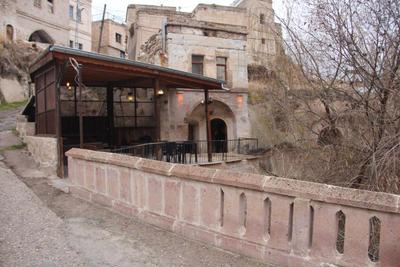Hilem Cave House