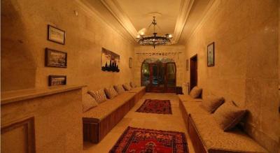 Jerveni Boutique Cave Hotel