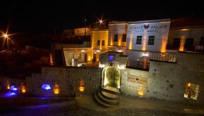 Sinasos Palace Cave Hotel