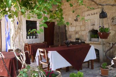 Yasemin Cave House