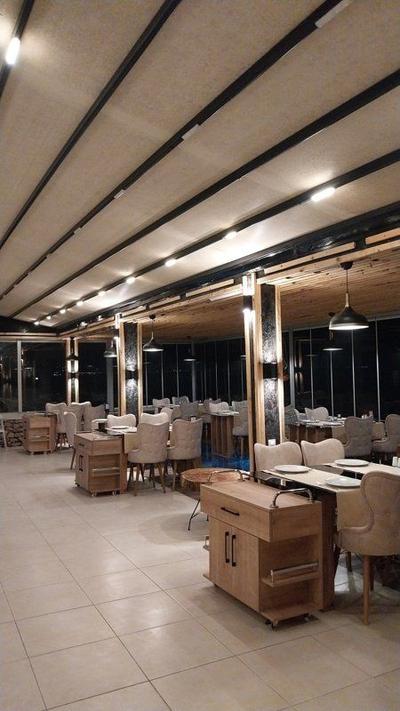 5224 Bistro Daire