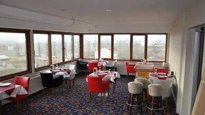 Grand Ayzek Hotel