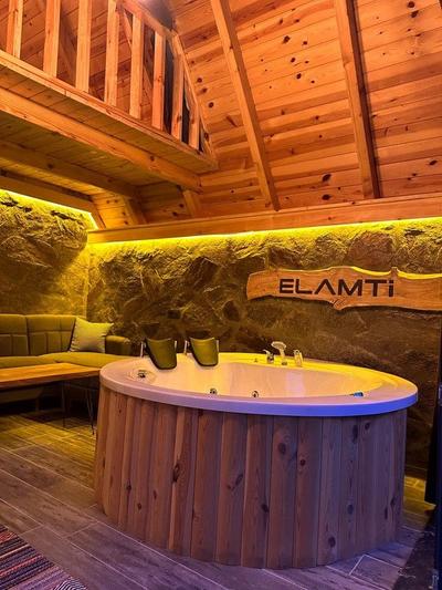 Elamti Suit Bungalov
