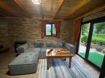 Guri Bungalov