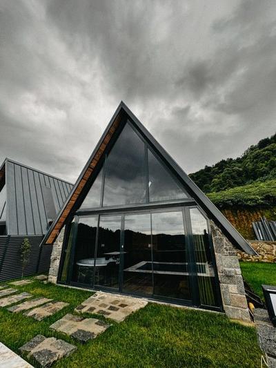 Obi Bungalov