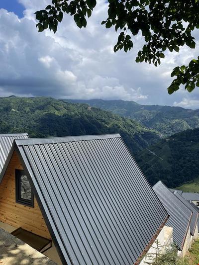 Toli Bungalow