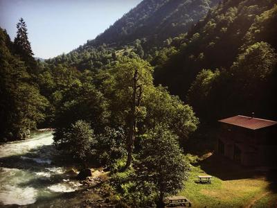 Yolundibi Suit & Restaurant