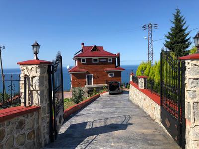 Monika Villa House