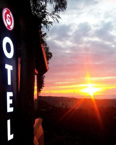 Savarona Otel