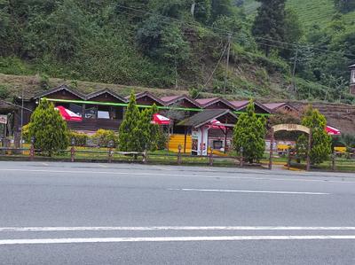 Sama Hause