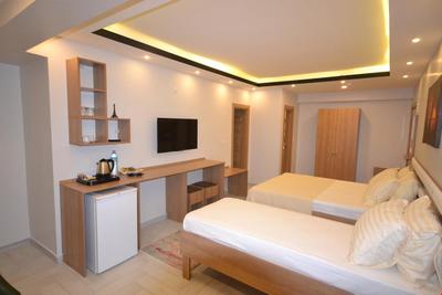 Elmas Otel