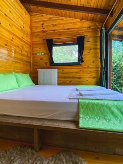  Sapanca Çam Bungalov