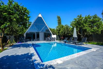 Villa Arya 2