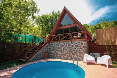Merce Bungalov