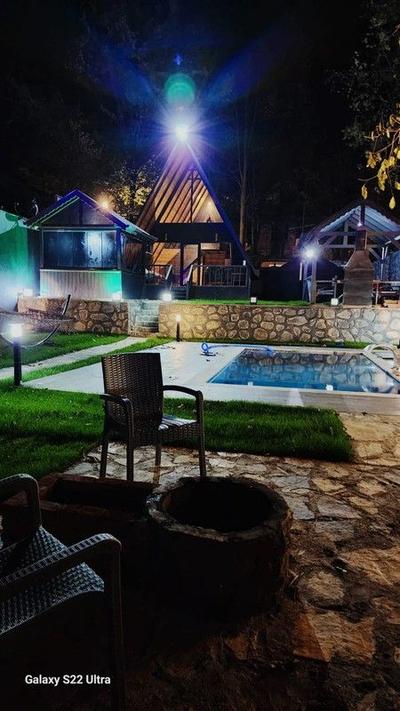 Çağlayan 2 Dere Kenarı Bungalov