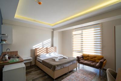 Sist 34 Suit Hotel