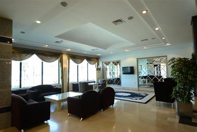Airport Resort Hotel