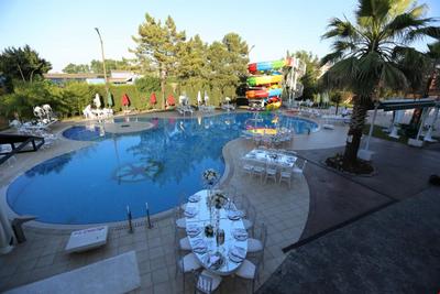 Airport Resort Hotel