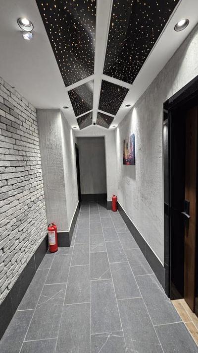Rever Hotel