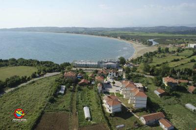 Hamsilos Tatil Köyü