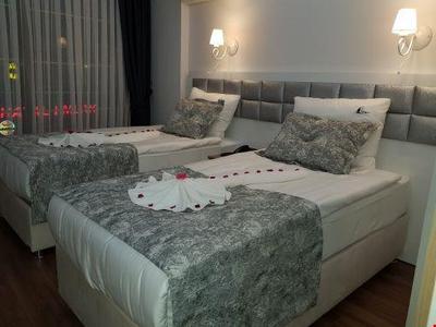 Harbour Otel