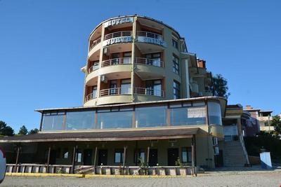 Ariel Hotel