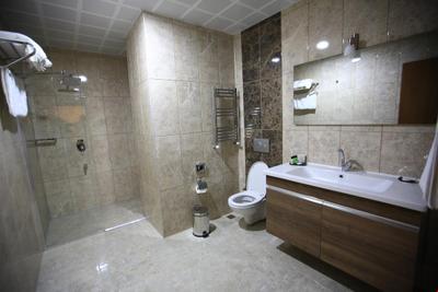 Familya Otel