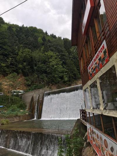 Şelale Apart