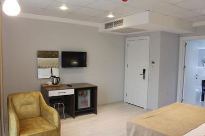 Alarga Premier Hotel