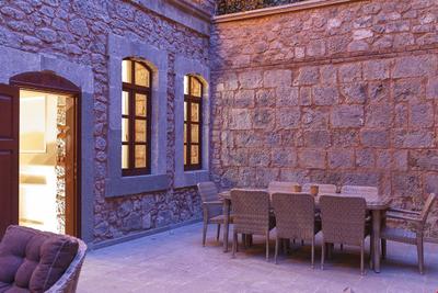Ferah Luxury House