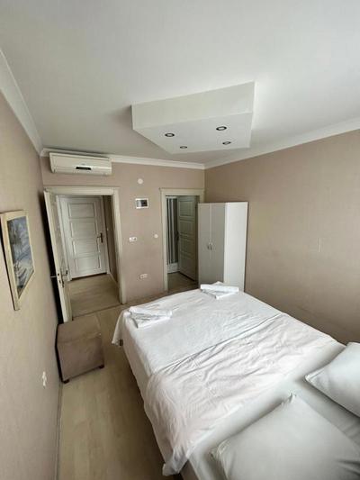 Hypatia Rezidans Otel