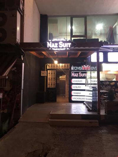 Naz Suit