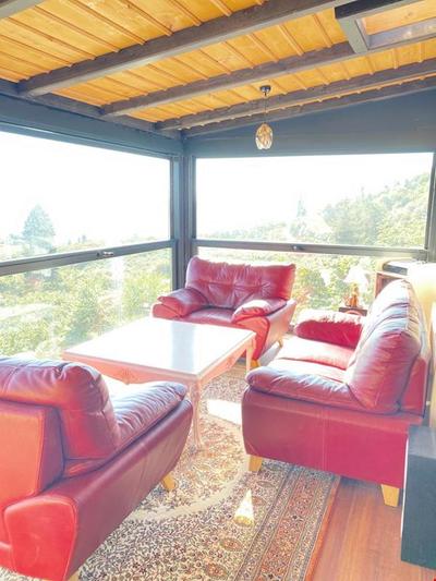 Poison Garden Suite Spa